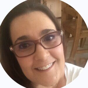 Meet your Posher, Suzanne